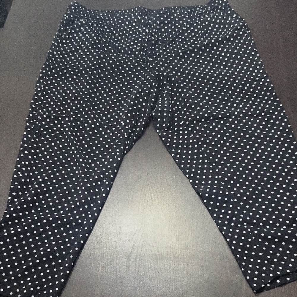Torrid Black Pants with White Polka Dots Wlaatic Waistband And Pockets
